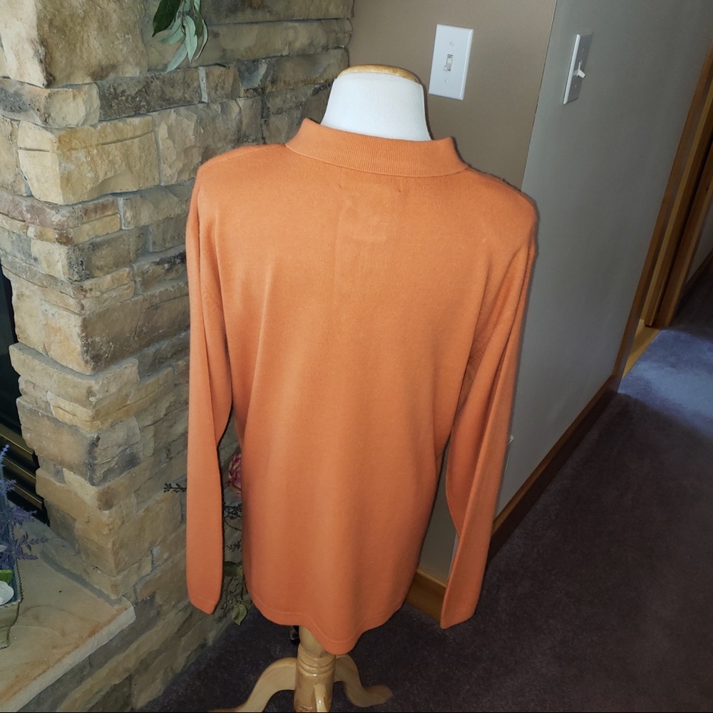 Sweater - Picture 2 of 5
